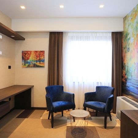 Carpe Diem Boutique Hotel Zenica Exteriör bild