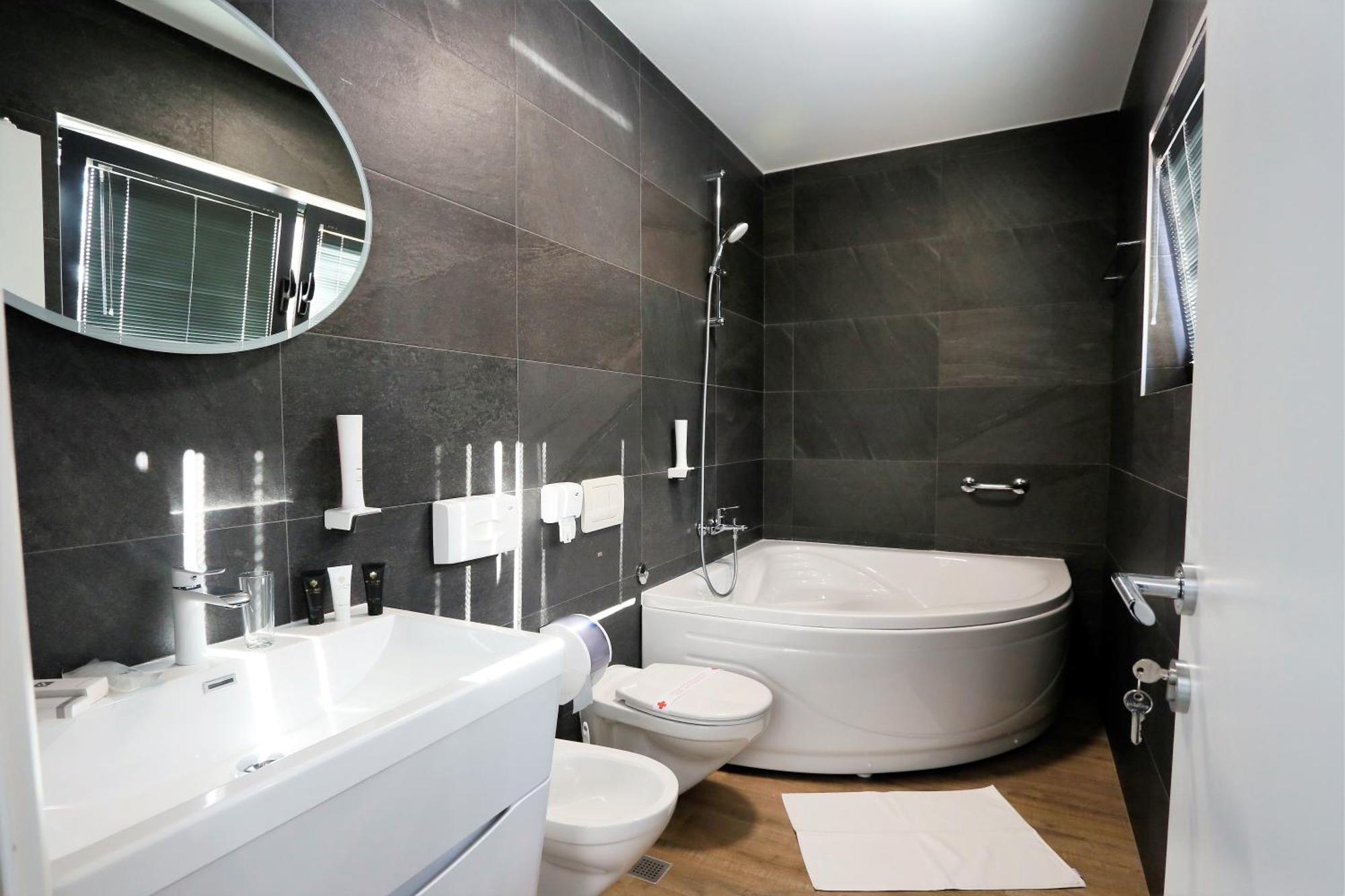 Carpe Diem Boutique Hotel Zenica Exteriör bild
