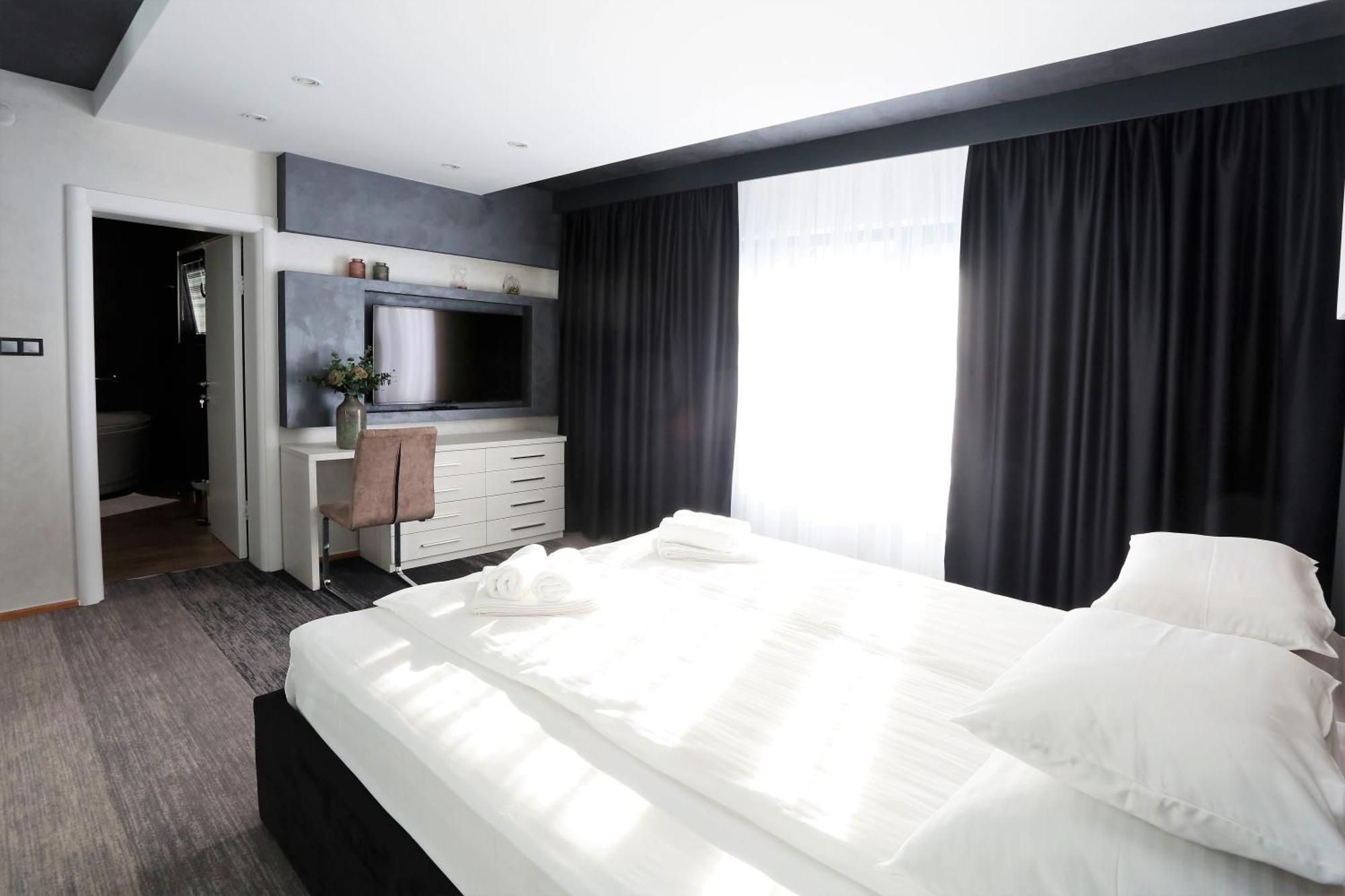 Carpe Diem Boutique Hotel Zenica Exteriör bild