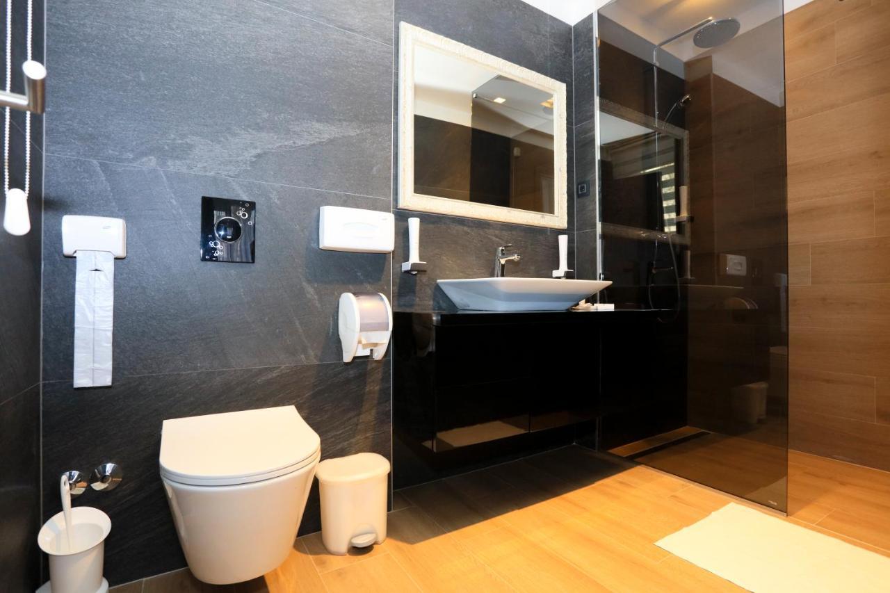 Carpe Diem Boutique Hotel Zenica Exteriör bild